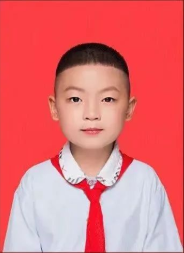 李星彤   新民街小学凤凰校区